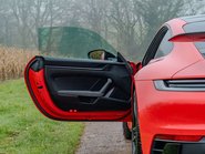 Porsche 911 Carrera GTS Manual 7