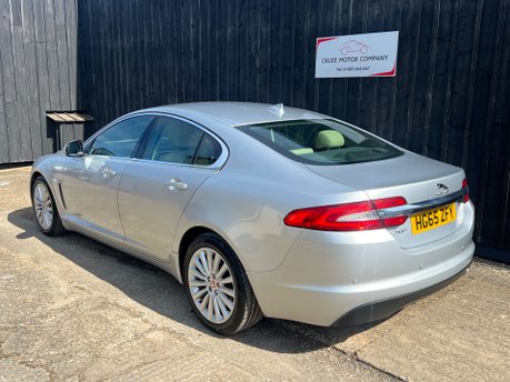 Jaguar XF D LUXURY 14