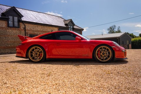 Porsche 911 3.8 991 GT3 PDK Euro 6 2dr 6