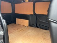 Vauxhall Combo L2H1 2300 100ps Pro Panel Van - Sat Nav / Rear Camera 12