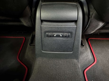 Audi RS3 2.5 TFSI Sportback 5dr Petrol S Tronic quattro Euro 5 (340 ps) 20