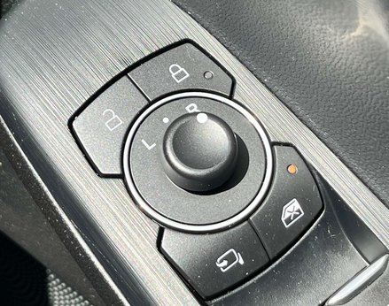 Ford Kuga 1.5 Kuga Titanium Edition 5dr 62