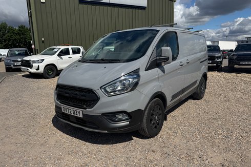 Ford Transit Custom SWB L1H1 Low Roof Trail 300 Air Con Alloys Cam Sensors EURO 6 NO VAT