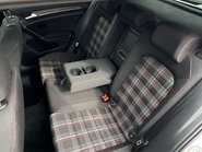 Volkswagen Golf GTI PERFORMANCE TSI DSG 53
