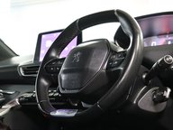 Peugeot 3008 PURETECH S/S GT LINE 12