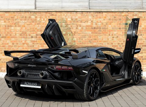 Lamborghini Aventador SVJ LP 770-4 8