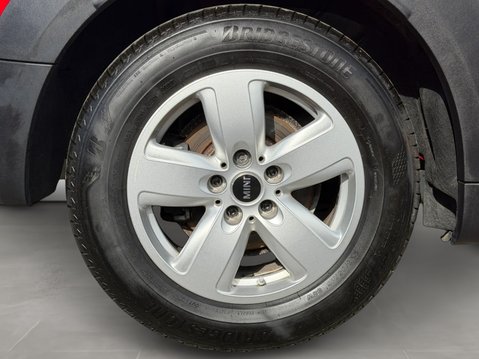 Mini Countryman 1.5 Cooper Classic ALL4 5dr [Comfort/Nav+ Pack] 11