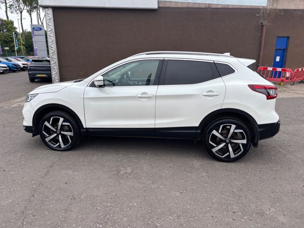 Nissan Qashqai DCI TEKNA 8