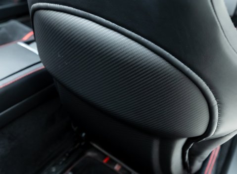 Aston Martin V12 Vantage S Roadster 17