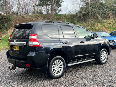 Toyota Land Cruiser 2.8 Land Cruiser Icon D-4D Auto 4WD 5dr