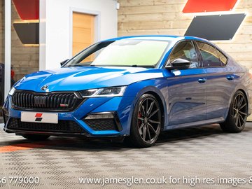 Skoda Octavia 2.0 Octavia vRS TSi Semi-Auto 5dr