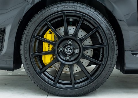 Abarth 695 Competizione 