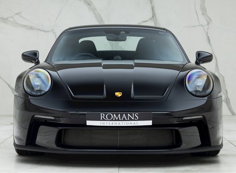 Porsche 911 (992) GT3 Touring 4