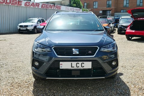 SEAT Arona TSI FR SPORT DSG AUTOMATIC! SMARTPHONE LINK! HEATED SEATS! SERVICE HISTORY! 8