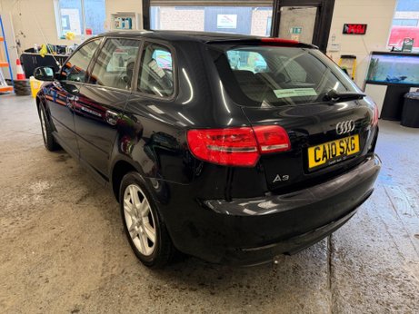 Audi A3 1.6 TDI SE Sportback S Tronic Euro 5 (s/s) 5dr 3