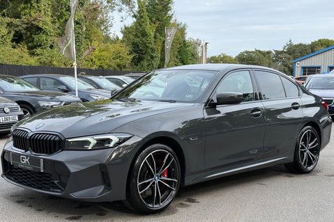 BMW 3 Series 330E M SPORT PHEV -VISIBILITY/TECH/PRO PACKS - HARMAN KARDON 7
