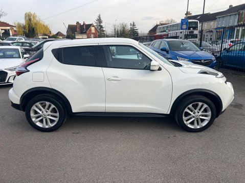 Nissan Juke 1.2 DIG-T Acenta Euro 6 (s/s) 5dr 7