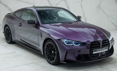 BMW M4 COMPETITION 11