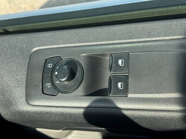 Ford Transit Custom LWB L2H1 Low Roof Trend 300 Air Con Sensors Cam EURO 6 21