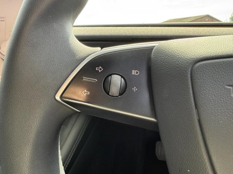 Tesla Model 3 Saloon 4dr Electric Auto RWD (208 ps) 38