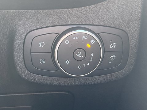 Ford Fiesta 1.0T EcoBoost GPF ST-Line Hatchback 5dr Petrol Manual Euro 6 (s/s) (140 ps) 37