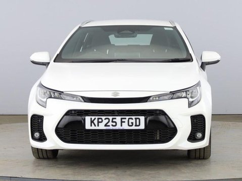 Suzuki Swace MOTION 5