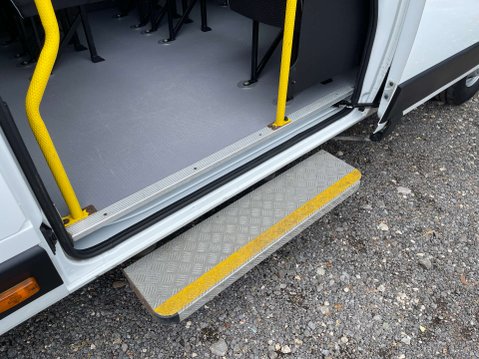 Peugeot Boxer 2.2 440 L4 H2 17-seat Non-D1 Minibus Lite with Full Width Ramp. Euro 6 (s/s 24