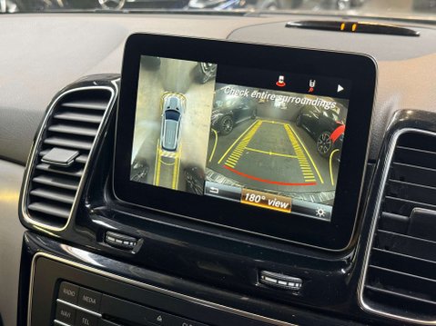 Mercedes-Benz GLE 3.0 GLE 350 D 4Matic AMG Line Premium+ Auto 4WD 5dr 54
