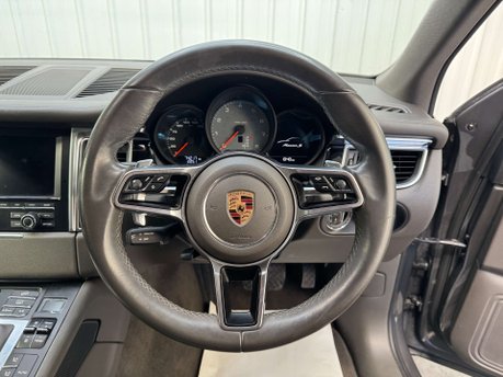 Porsche Macan 3.0 Macan S Semi-Auto 4WD 5dr 75