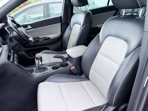 Kia Sportage CRDI GT-LINE 11