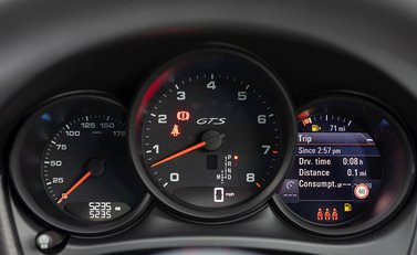 Porsche Macan GTS 20