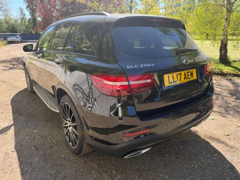 Mercedes-Benz GLC GLC 250 D 4MATIC AMG LINE PREMIUM PLUS 6