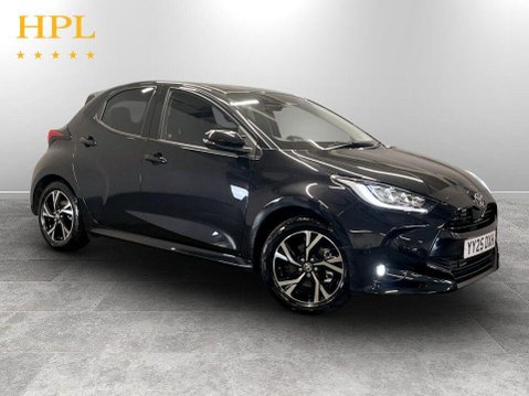 Toyota Yaris 1.5 VVT-h Design Hatchback 5dr Petrol Hybrid E-CVT Euro 6 (s/s) (116 ps) C 1