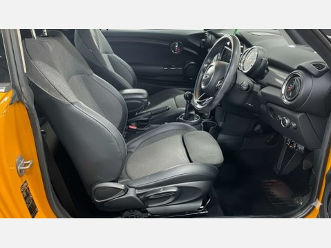 Mini Hatch 1.5 Cooper 3dr 15