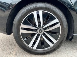 Mercedes-Benz B Class 1.3 B 200 Sport Auto 5dr 14