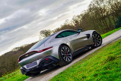 Aston Martin Vantage 4.0 Vantage V8 Auto 3dr 20