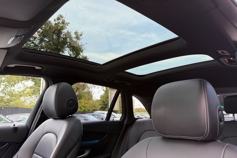 Mercedes-Benz GLC GLC 350 D 4MATIC AMG LINE PREMIUM PLUS -360 CAMERAS -FULL M/B SERVICE HIST 3