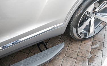 Bentley Bentayga W12 First Edition 24