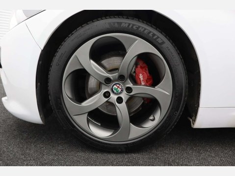 Alfa Romeo Giulia 2.1 Giulia Speciale TD Auto 4dr 54