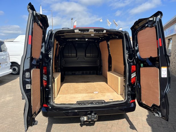 Ford Transit Custom Transit Custom 2.0 EcoBlue 136ps H1 Van Limited Auto 20