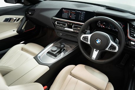 BMW Z4 3.0 M40i Convertible 2dr Petrol Auto sDrive Euro 6 (s/s) (340 ps) 7