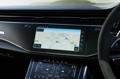 Audi RS Q8 4.0 TFSI V8 Vorsprung Tiptronic quattro Euro 6 (s/s) 5dr 40