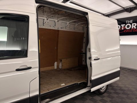 Volkswagen Crafter 2.0 TDI CR35 Startline RWD LWB High Roof Euro 6 (s/s) 5dr 22