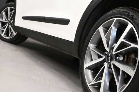 Kia Niro 1.6 Niro 3 HEV Semi-Auto 5dr 28