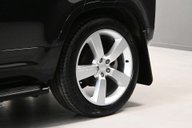 Land Rover Defender 3.0 Defender XS Edition D MHEV A 4WD 5dr 25