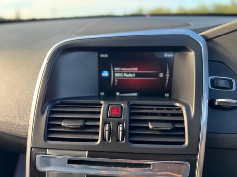 Volvo XC60 2.0 D4 R-Design Nav Geartronic Euro 6 (s/s) 5dr 71