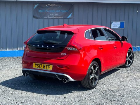 Volvo V40 2.0 D2 R-Design Euro 6 (s/s) 5dr 10