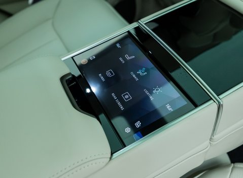 Land Rover Range Rover P550e Autobiography 17