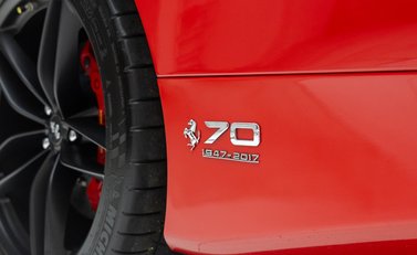 Ferrari 488 SPIDER 45