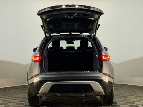 Land Rover Range Rover Velar R-DYNAMIC SE 5